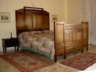 Casa Tina Maugeri Bed & Breakfast
