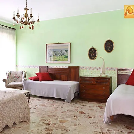 Casa Tina Maugeri Bed & Breakfast Katánie